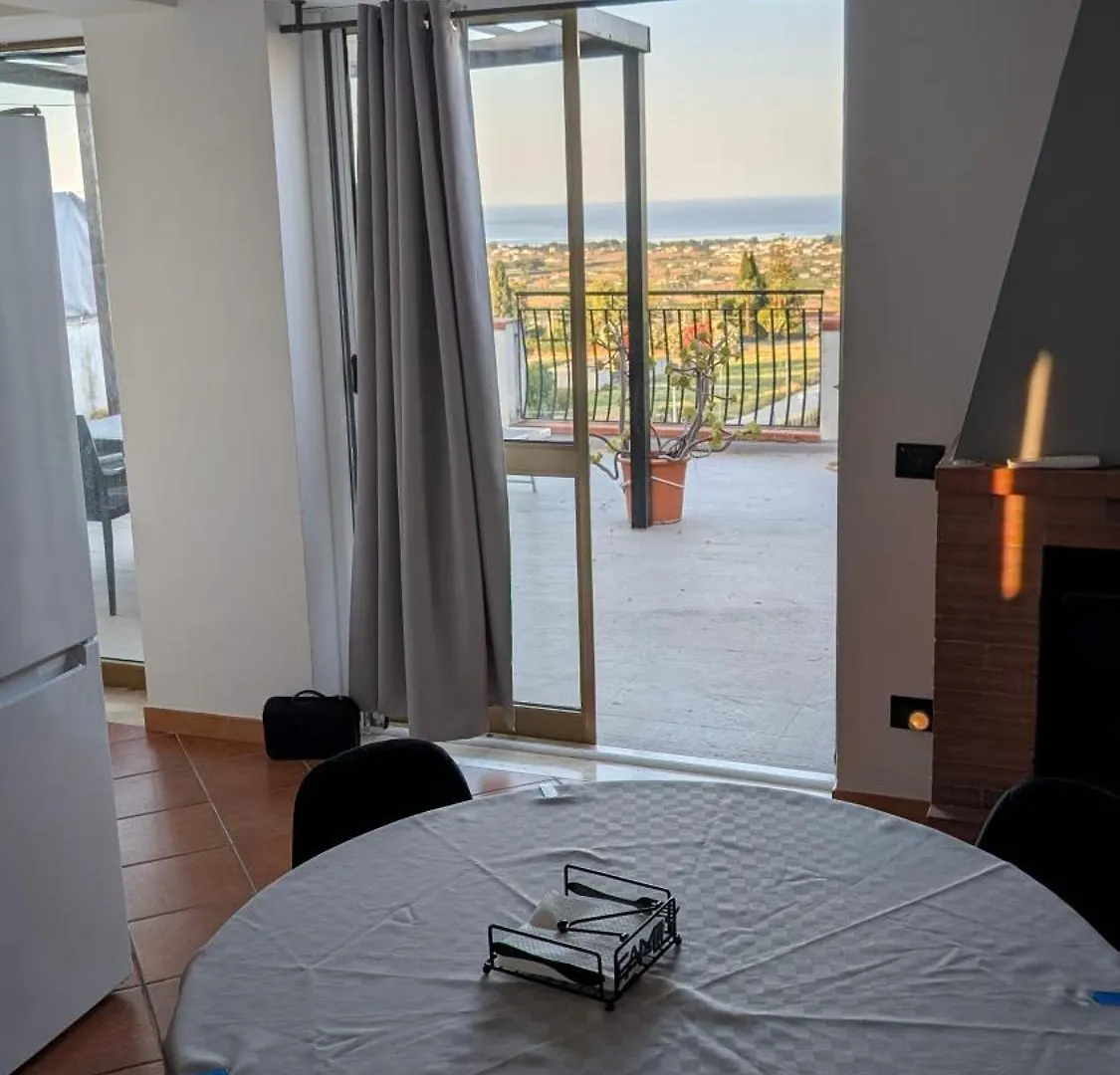 Sunshine Home intero appartamento Menfi